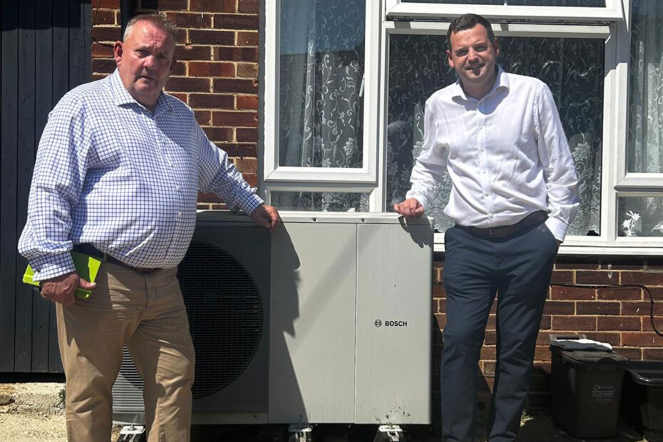 Paul Holmes, MP for Hamble Valley, meets with Aura Retrofit
