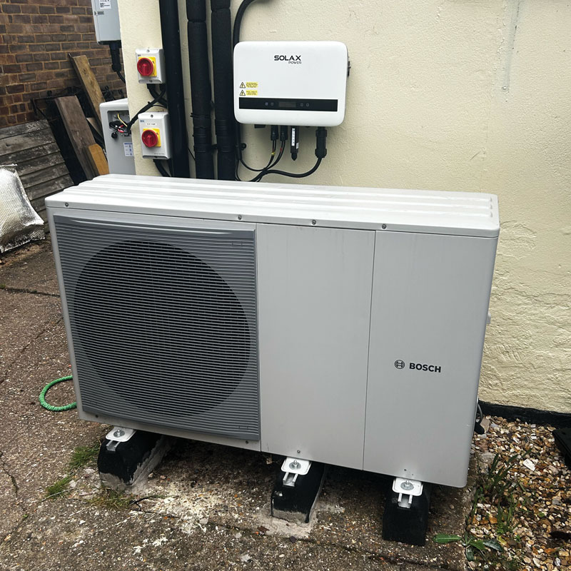 North East Hertfordshire welcomes the Warm Homes Plan delivered by Aura Retrofit